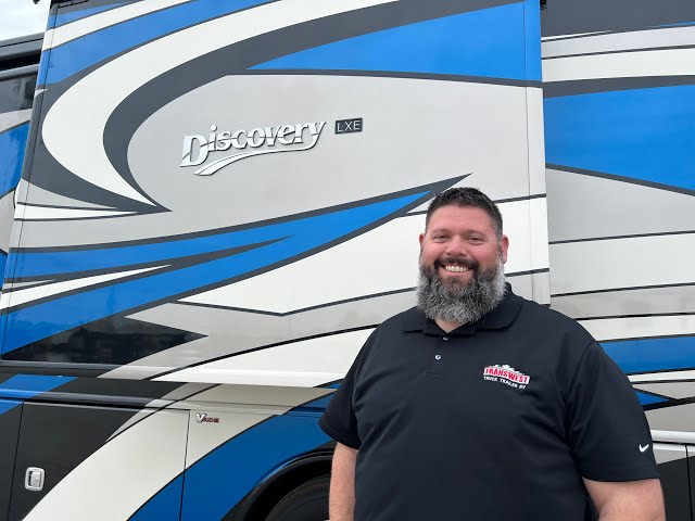 Preview image of 2017 Fleetwood Discovery 40E (17U232096) youtube video