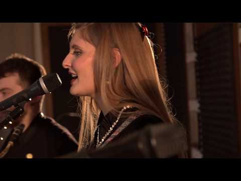 Anteprima video "Me&Tea - Acoustic folk quartet" su Lyrium