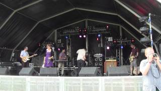 MODEL VILLAGE (live Indietracks Festival) (31-7-2011)