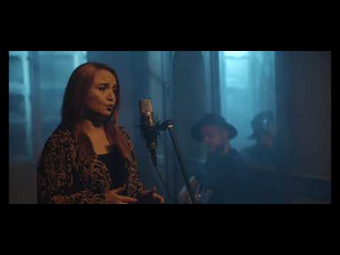 Ana Kui - Oprește-te (Official Music Video)