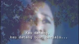 Download lagu Emilia Contessa ~ Angin November mp3