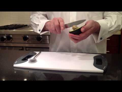 comment ouvrir le noyau d'une mangue