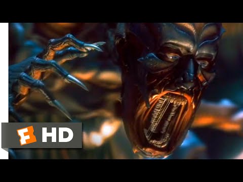 Lost in Space (1998) - John Robinson vs. Spider Smith Scene (4/6) | Movieclips