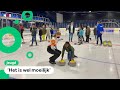 Kinderen krijgen curling-les