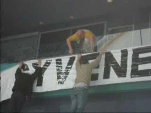 Ultras Jokerit tifo in Jokerit-HIFK 20.1.2007