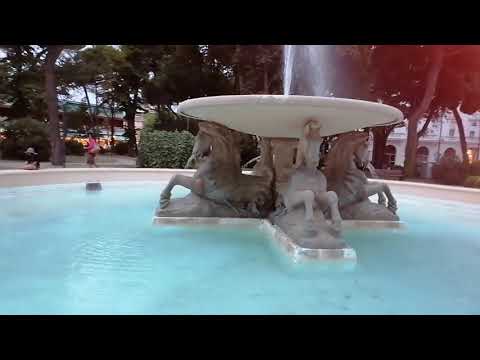 Panorama-Routa-Brunnen der Vier Pferde Grande Hotel Piazzale Kennedy