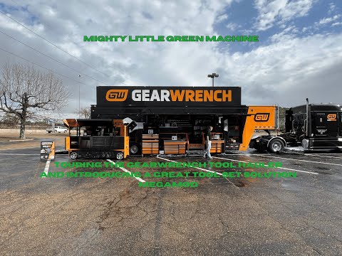 Touring the Gearwrench tool truck and showing the new MEGAMOD tool sets. Best tool sets ever?