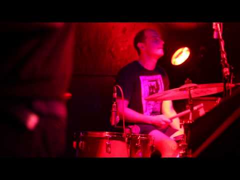 Killed By 9V Batteries - I'll Never Be On Time Again (Pavlov's Dogs TV) @ Chelsea, Vienna Dec.2013