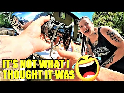 Ep487:  A SURPRISING ANTIQUE FIND AT THIS HUGE DOUBLE GARAGE SALE!  😯😯😯