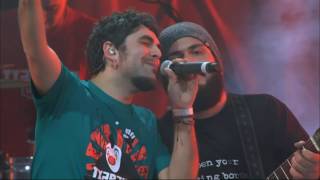 Concert "Volem acollir" - Txarango, Cheb Balowski i Feras canten "No t'adormis"