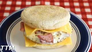 How to Make a Ham and Egg Sandwich with Cheese in the Toaster Oven