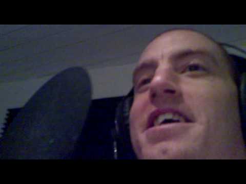 Frispråkarn får teknikstressnoja i mickbåset