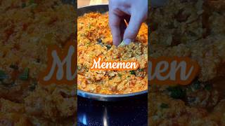 Menemen - Türkisches Ei mit Tomaten.Schnelles und einfaches Rezept.