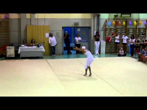 2012-06-21-Rhythmic gymnastics year end show-Vici