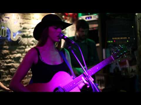 Hayley Gaftarnick at the Puzzle Hall Inn (HD)