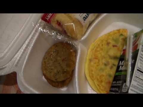 Hampton Inn and Suites Good Hot Breakfast and Room Tour, Peachtree/Norcross Georgia.