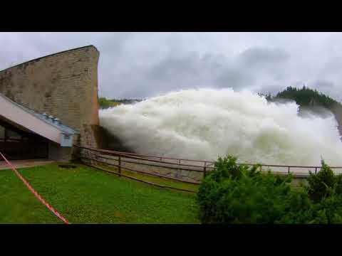 🇵🇱Dunajec przekracza stan - zapora zrzuca wodę (2018/Niedzica)