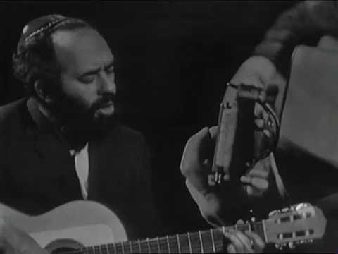 Shlomo Carlebach  - Borchi Nafshi (live in France, 1964)