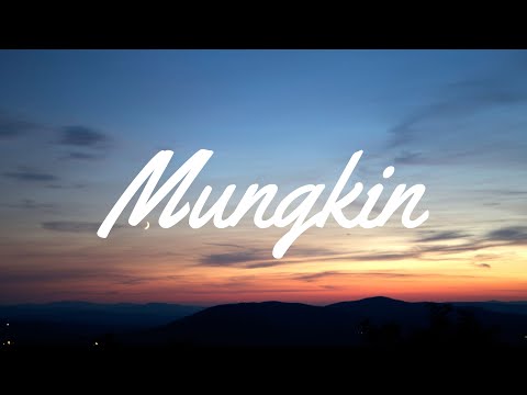 Mungkin - Melly goeslaw ( lirik )