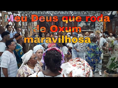 Todo Mundo Parou Pra Louvar Oxum coisa mais linda