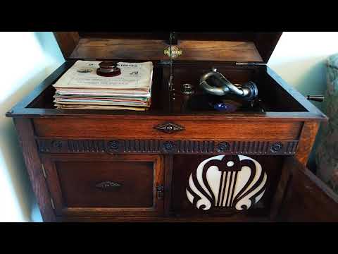 FRED ASTAIRE WITH LEO REISMAN & HIS ORCHESTRA TOP HAT, WHITE TIE AND TAILS 1935 78 RPM