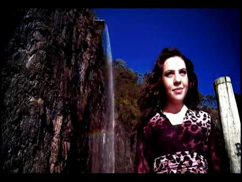 Suellen Lima - Saia da Caverna [ CLIPE OFICIAL ]