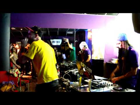 STEREOMAN - DADDA WANCHE _ DJ ARROCIN // REGGAE NIGHT