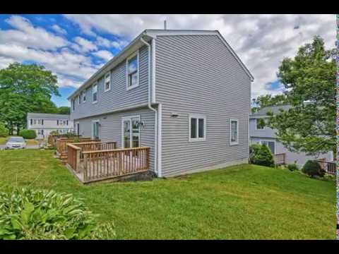 😍🏡 Beautiful Completely Renovated Townhome in Worcester Massachusetts - By Realtor Marcia Pessanha