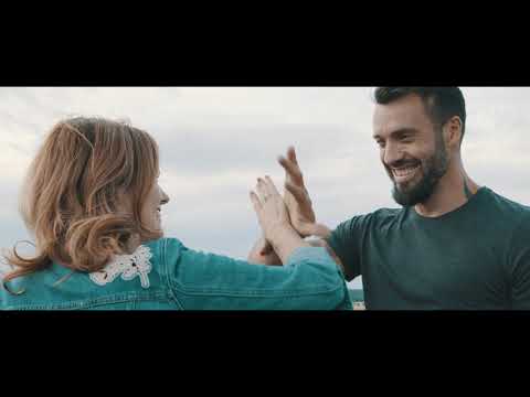 Marta Jandova a Vaclav Noid Barta - Barvy zeme (Official Video)