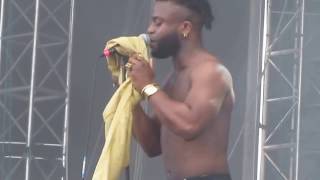 Young Fathers: Low &amp; Rumbling (Prague 24/06/2017)