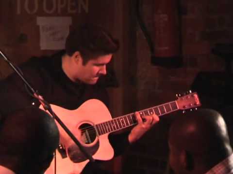 Al Heslop - Solo Acoustic Show. 02.10.2005