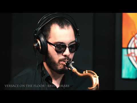 Promotional video thumbnail 1 for Live Saxophone