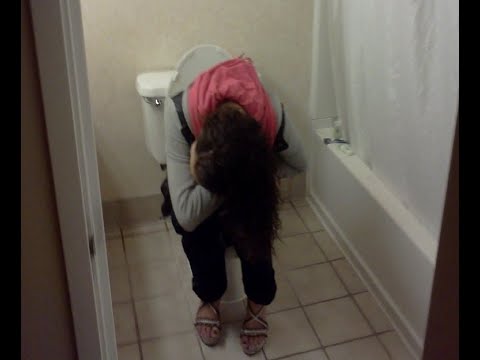 Kegels Exercises - Squeezing my Sphincter With My Pelvic Floor & Then Letting My Pee Go