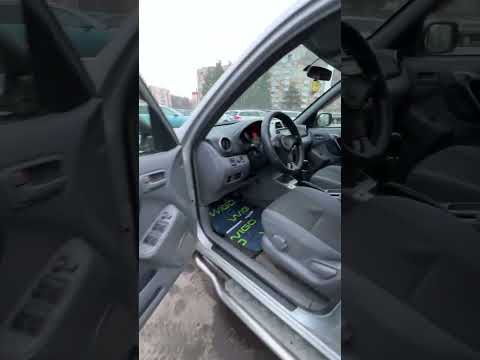 фото toyota rav4 ii (xa20) 0