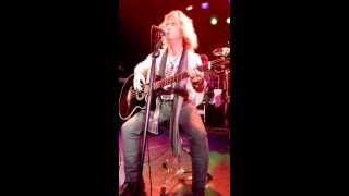 Wrong or Right - the Babys