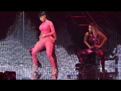 Nicki Minaj Trini Dem Girls - The Pinkprint Tour O2 Arena London