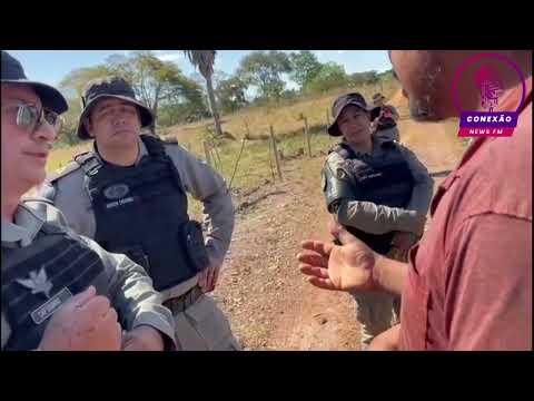 Estrada da Região Dona Dita 4 Viaturas de Polícia Tentando Fechar