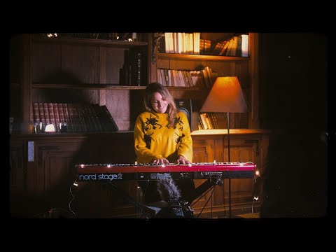 Byron - Ylissa LIVE Performance