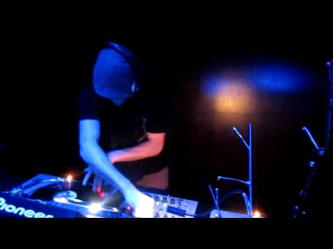 DJ RUKHA da'Q at Groove Suite Portland PDX Oregon June 2011 HOUSE Music Vinyl Mix 1