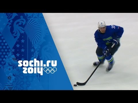 Ice Hockey - Men's Play-Off - Slovenia v Austria | Sochi 2014 Winter Olympics