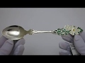 Видеообзор Десертная серебряная ложка с эмалью Цветы 112лт