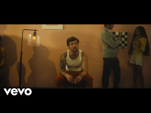Scotty Sire - OUT OF MY SKIN (Official Music Video)