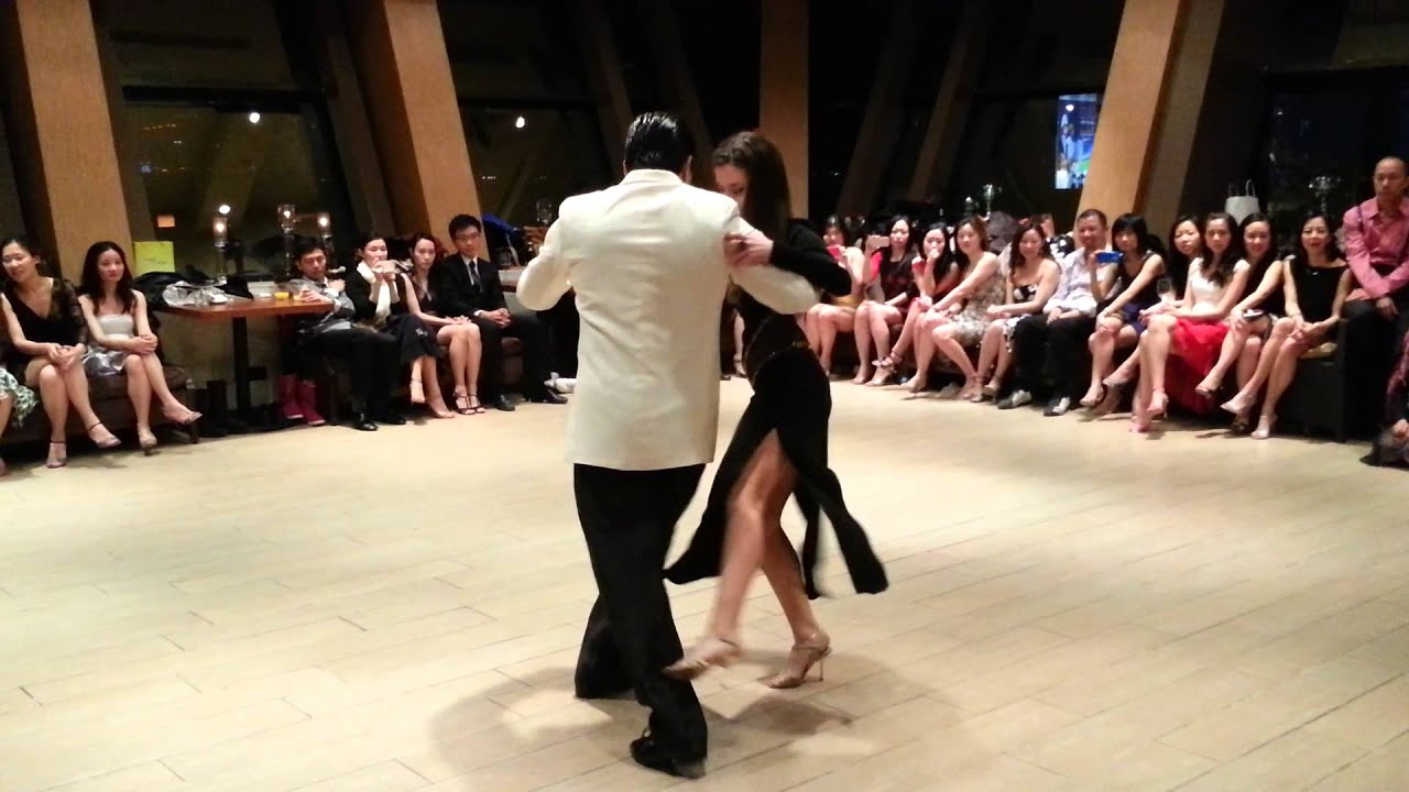 Carolina Bonaventura & Francisco Forquera, Relíquias Porteñas, Hong Kong, March 2013.