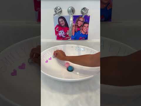 EMILLY VICK OU RAFA E LUIZ?  #shorts