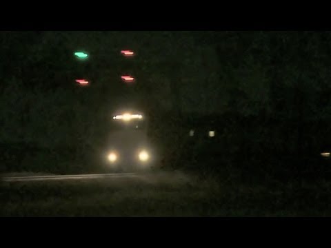 8037 & GML10 - POTA / QUBE Freight Train at Night - Australian Railways & Railroads