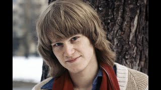 &quot;Jag ska fånga en ängel&quot; by Ted Gärdestad w/ ***ENGLISH SUBTITLES&quot;