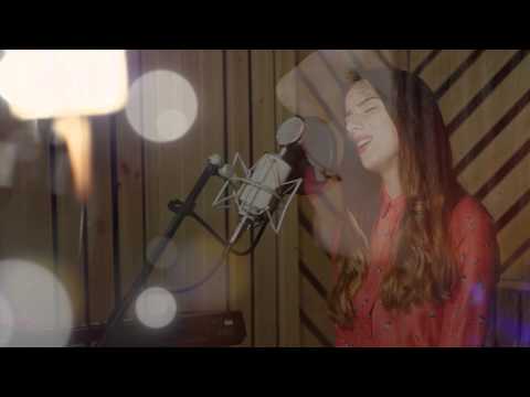 Fly Me to the Moon - Anya Rogozina