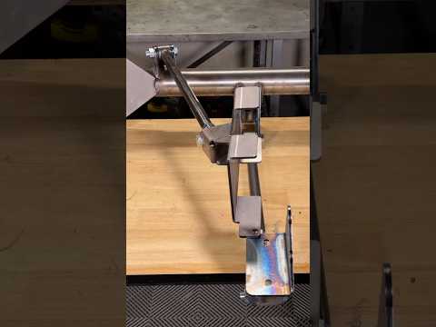 Triangulated vs Standard 4-Link Suspension #4link #trackbar #suspension #triangulated4link