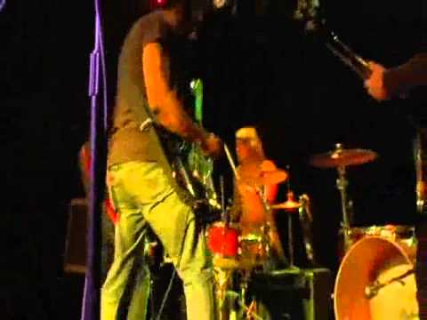 Leopard Man At C&A - The Dirtbombs - Live 2009