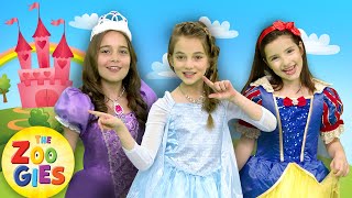 The Zoogies - Wheels On The Bus | Disney Princess Edition | Elsa, Snow White, Sofia the First